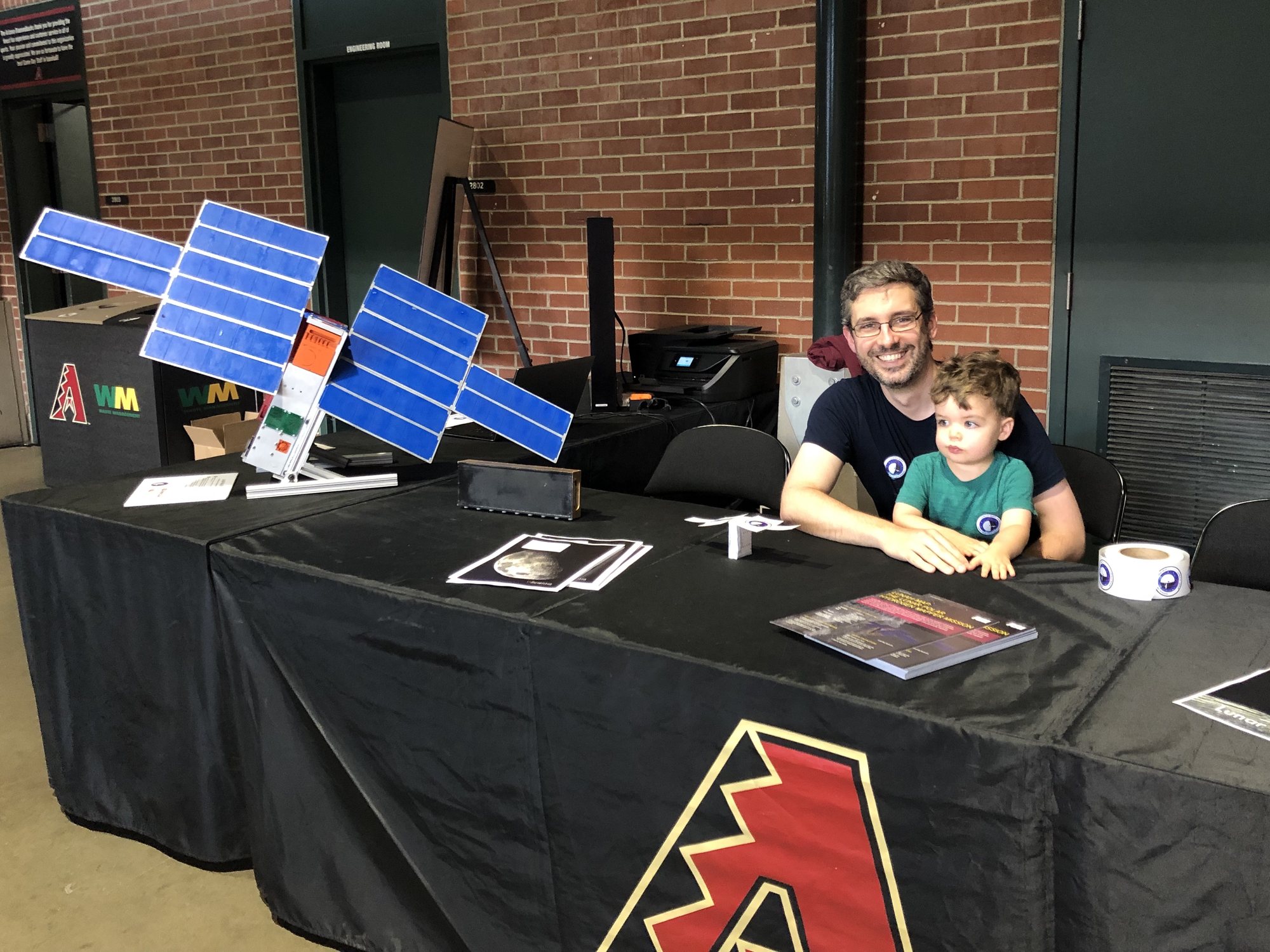 Ben and Craig manning the LunaH-Map booth at the Diamondbacks game. Looks like only one of them is taking their job seriously. Lol.