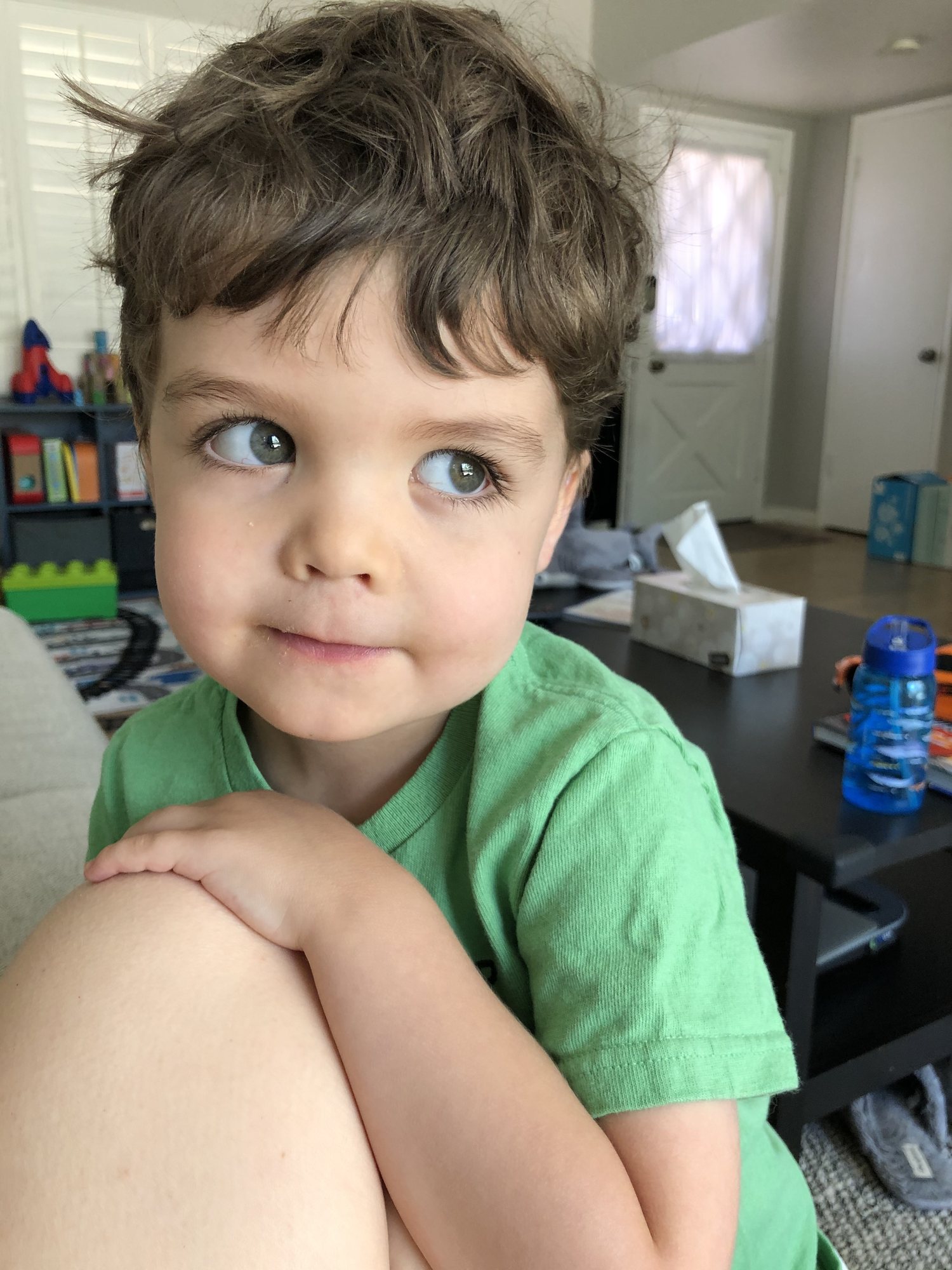 That's a pretty sweet face. He must want something. Lol.